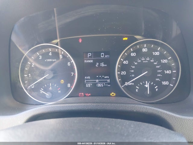 KMHD74LF9HU083173 Hyundai ELANTRA SE
