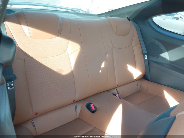 KMHHU6KJ5GU137272 Hyundai Genesis 3.8 Ultimate