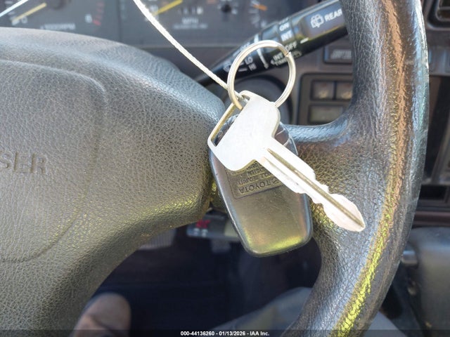 1995 TOYOTA LAND CRUISER JT3DJ81W8R0093013 Photo 10