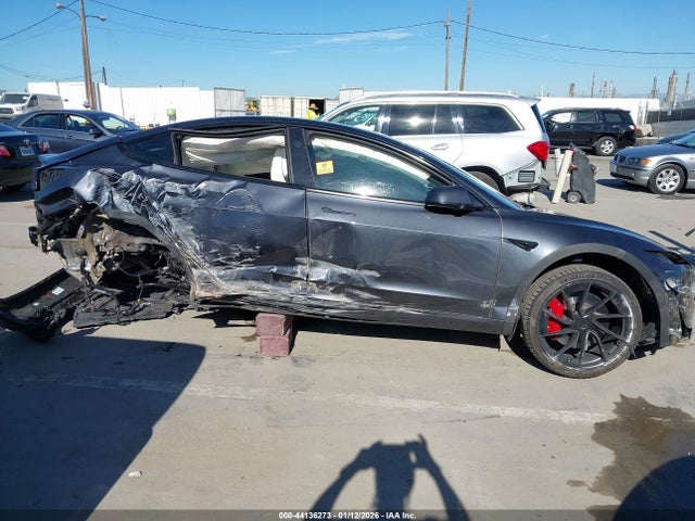 Tesla Model 3 Performance All-wheel Drive 2024 5YJ3E1ET1RF788499 Image 12
