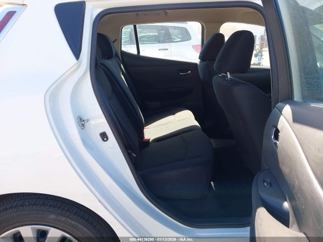 2015 NISSAN LEAF 1N4AZ0CP8FC303835 Photo 7