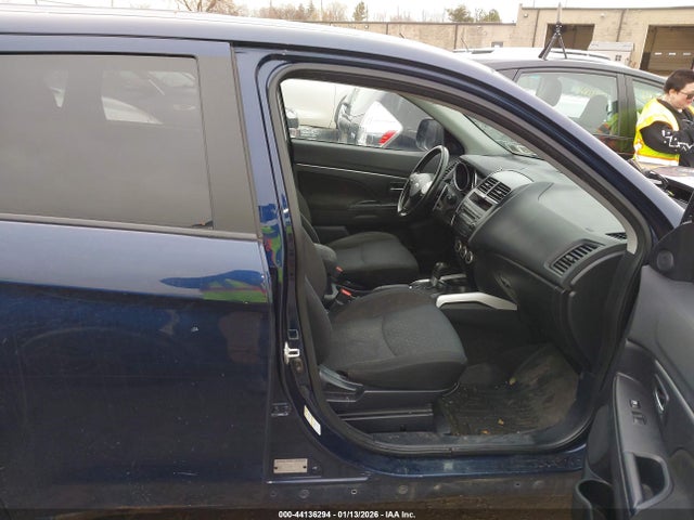 2011 MITSUBISHI OUTLANDER SPORT JA4AR4AUXBZ019618 Photo 4