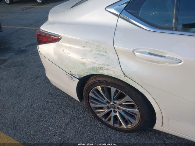 58ABZ1B17KU039193 Lexus ES 350
