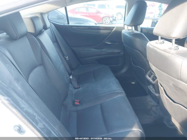 58ABZ1B17KU039193 Lexus ES 350