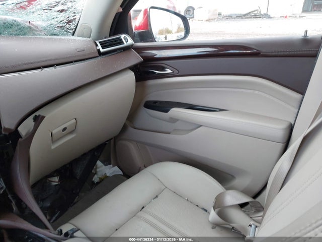 Продаж на аукціоні авто 2016 Cadillac Srx Luxury Collection, vin: 3GYFNEE30GS546399, номер лоту: 44136334