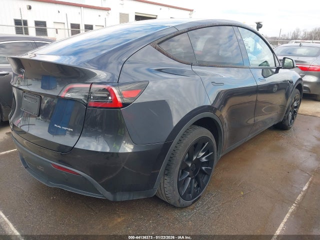 Aukcja sprzedaży 2025 Tesla Model Y Long Range Dual Motor All-wheel Drive, vin: 7SAYGDEE8SF270675, numer aukcji: 44136373
