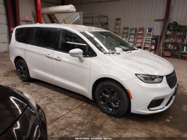 2022 CHRYSLER PACIFICA HYBRID 2C4RC1L71NR126877