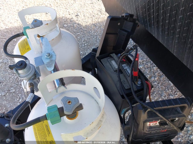 5ZT2VWSB3RJ134504 Forest River Viking