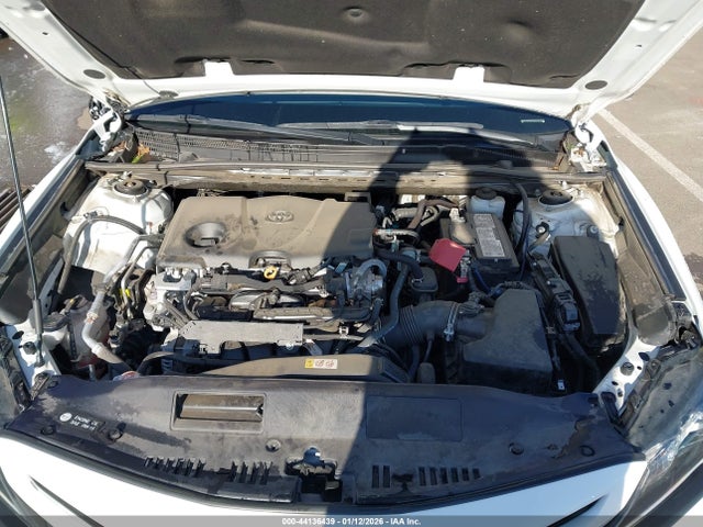 4T1G11BK1NU057819 Toyota Camry Se Awd