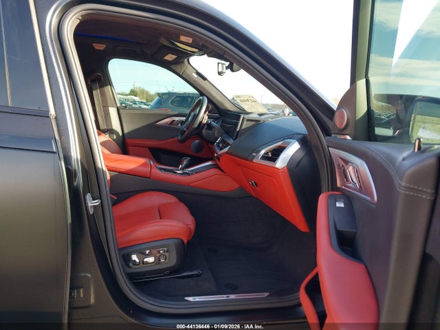 Продаж на аукціоні авто 2024 Bmw Xm, vin: 5YM23CS05R9V95085, номер лоту: 44136446