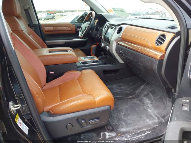 5TFAW5F1XEX367261 Toyota Tundra 1794 5.7l V8