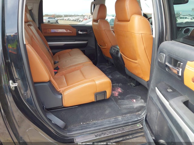 5TFAW5F1XEX367261 Toyota Tundra 1794 5.7l V8