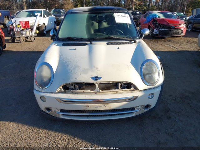 2005 MINI COOPER WMWRC33445TJ64014 Photo 9