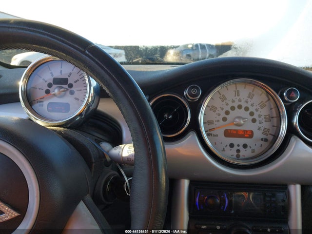 2005 MINI COOPER WMWRC33445TJ64014 Photo 6