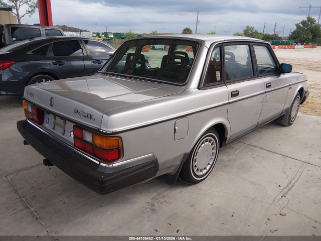 Aukcja sprzedaży 1989 Volvo 244 Dl/gl, vin: YV1AX8849K1371297, numer aukcji: 44136452