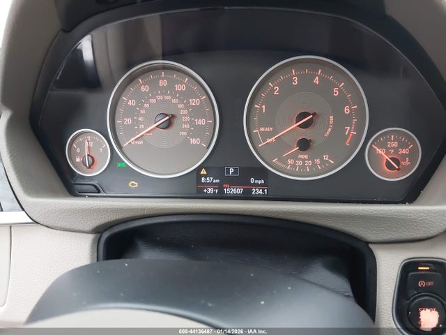 44136487 :رقم المزاد ، WBA3A5C5XCF342309 vin ، 2012 Bmw 328i مزاد بيع