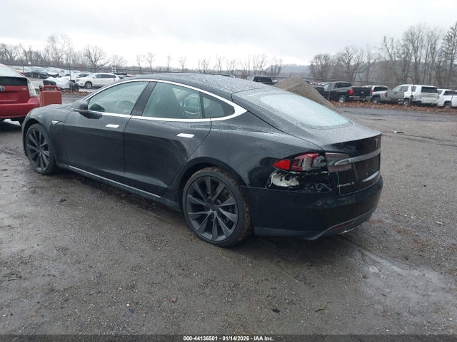 2014 TESLA MODEL S 5YJSA1H1XEFP38101 Photo 2