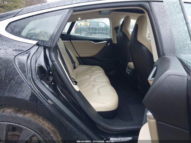 2014 TESLA MODEL S 5YJSA1H1XEFP38101 Photo 7