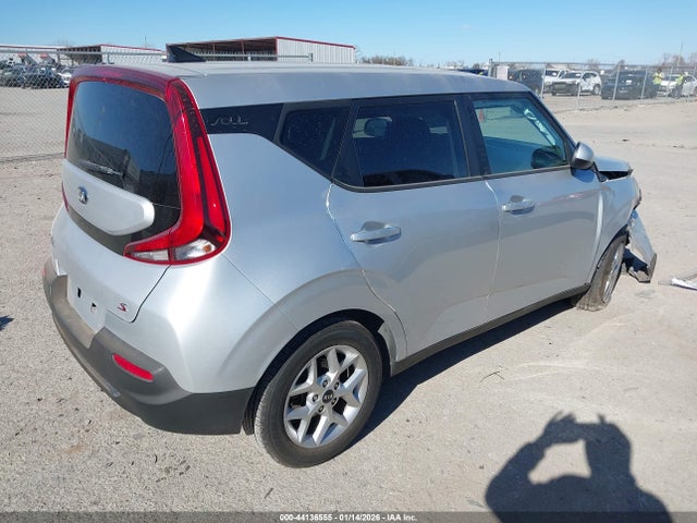 KNDJ23AU1M7773445 KIA SOUL S