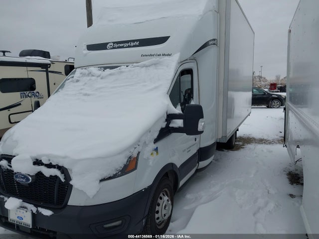 44136569 :رقم المزاد ، 1FDBF6ZG0NKA73743 vin ، 2022 Ford Transit-350 Cab مزاد بيع