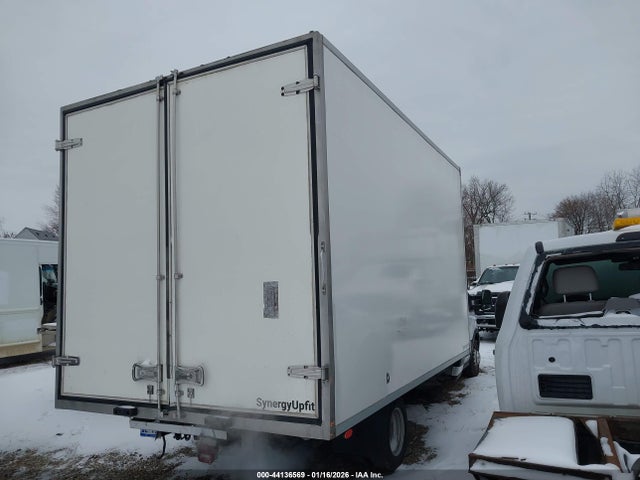 44136569 :رقم المزاد ، 1FDBF6ZG0NKA73743 vin ، 2022 Ford Transit-350 Cab مزاد بيع