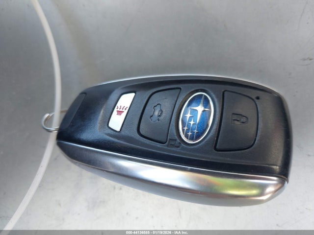 4S4GUHN67R3700121 Subaru Crosstrek Limited