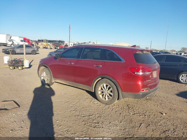 2018 KIA SORENTO 5XYPG4A38JG424970 Photo 2