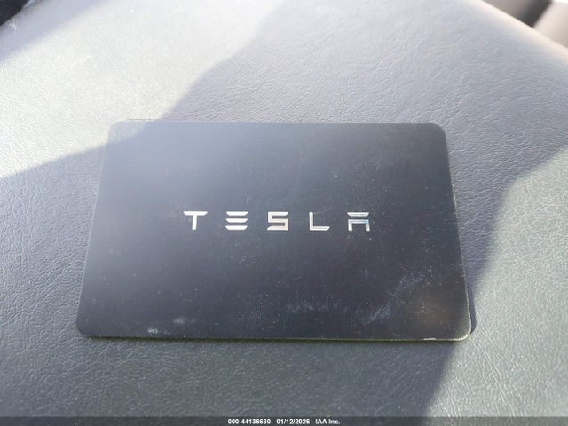 Продажа на аукционе авто 2019 Tesla Model 3 Long Range/mid Range/standard Range/standard Range Plus, vin: 5YJ3E1EA9KF304681, номер лота: 44136630