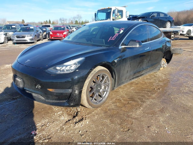 Продажа на аукционе авто 2019 Tesla Model 3 Long Range/mid Range/standard Range/standard Range Plus, vin: 5YJ3E1EA9KF304681, номер лота: 44136630