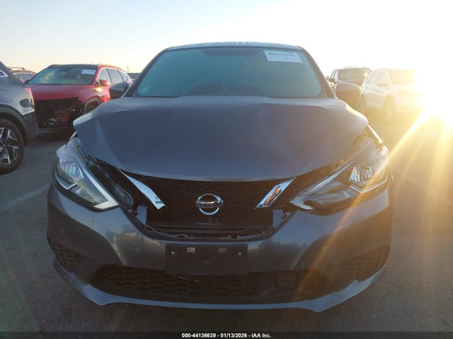 3N1AB7AP7KY281325 Nissan SENTRA SV