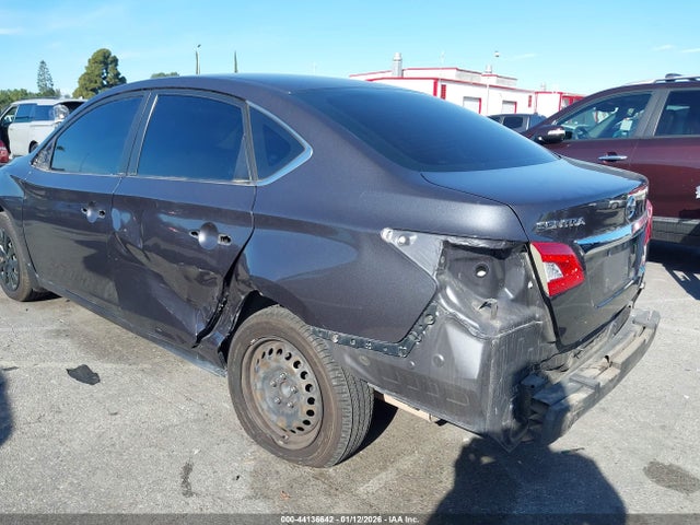 1N4AB7AP6EN855742 Nissan SENTRA SV
