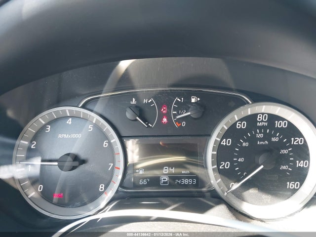 1N4AB7AP6EN855742 Nissan SENTRA SV