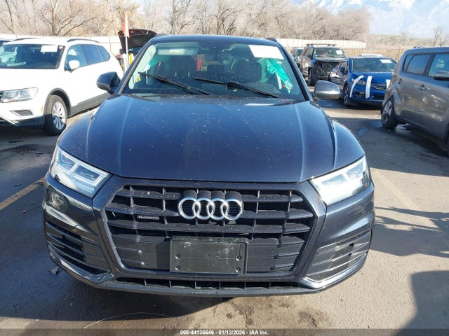 WA1BNAFY4K2099064 Audi Q5 45 Premium