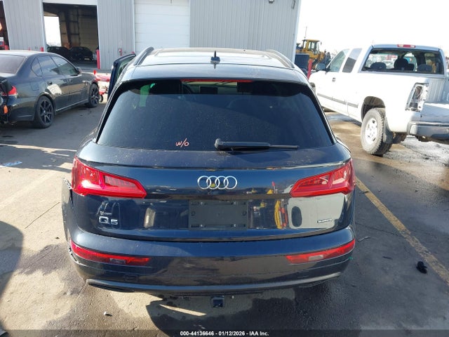 WA1BNAFY4K2099064 Audi Q5 45 Premium