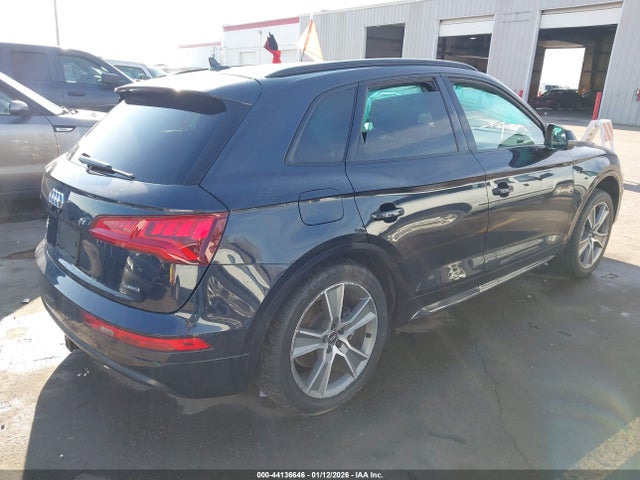 2019 AUDI Q5 WA1BNAFY4K2099064 Photo 3