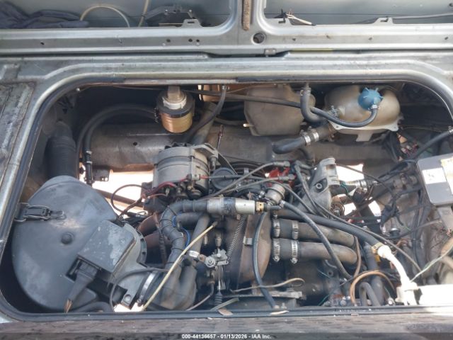 1987 VOLKSWAGEN VANAGON WV2YB0251HH044674 Photo 9