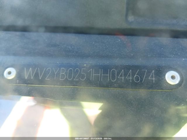 1987 VOLKSWAGEN VANAGON WV2YB0251HH044674 Photo 8