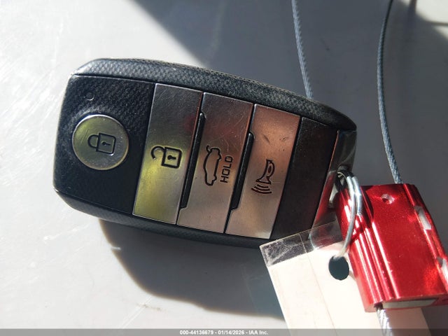 3KPA24AD1ME426588 KIA RIO S