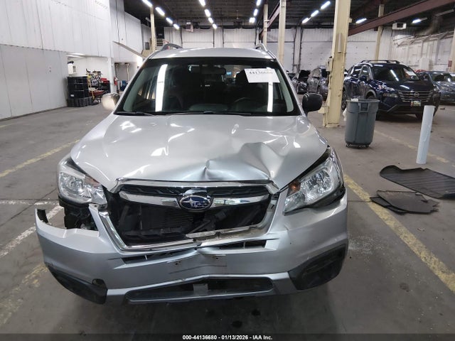 Продажа на аукционе авто 2017 Subaru Forester 2.5i, vin: JF2SJABC9HH563131, номер лота: 44136680