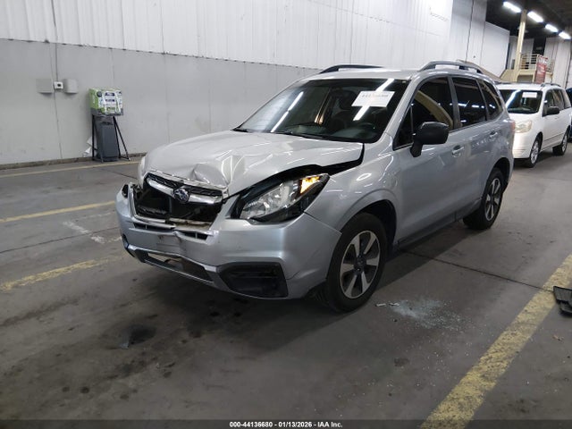 Продажа на аукционе авто 2017 Subaru Forester 2.5i, vin: JF2SJABC9HH563131, номер лота: 44136680