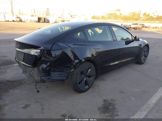 2021 TESLA MODEL 3 5YJ3E1EA0MF939968 Photo 3