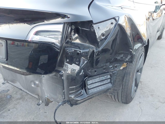 2021 TESLA MODEL 3 5YJ3E1EA0MF939968 Photo 5