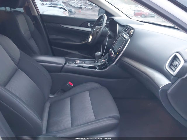 2017 NISSAN MAXIMA 1N4AA6AP2HC424103 Photo 4
