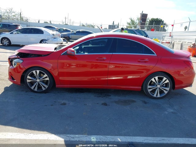Mercedes-Benz CLA 250 2015 WDDSJ4EB7FN175323 Image 14