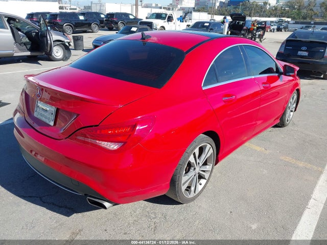 Mercedes-Benz CLA 250 2015 WDDSJ4EB7FN175323 Image 4