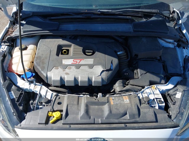 1FADP3L92JL282818 Ford FOCUS ST