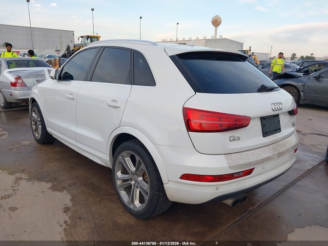 2017 AUDI Q3 WA1JCCFS2HR017552 Photo 2