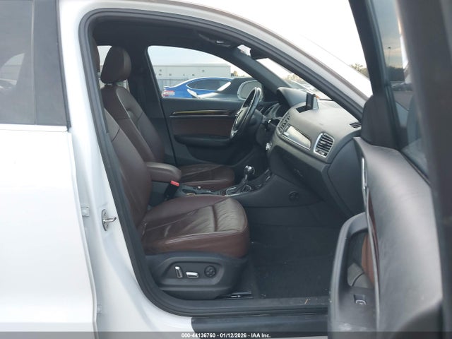 2017 AUDI Q3 WA1JCCFS2HR017552 Photo 4