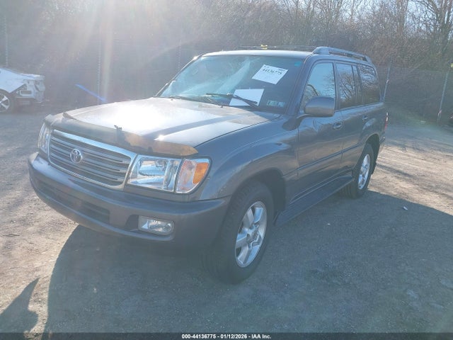 2005 TOYOTA LAND CRUISER JTEHT05JX52071208 Photo 1