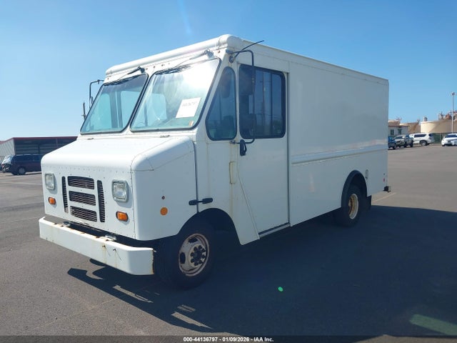 Ford E-350 Stripped 2014 1FC3E3KL1EDB11017 Image 2